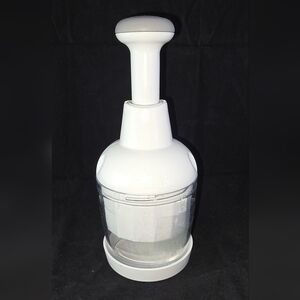 Pampered Chef Manual Food Chopper